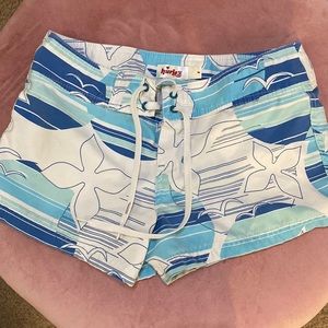 Juniors swim board shorts - cleaning out my closet